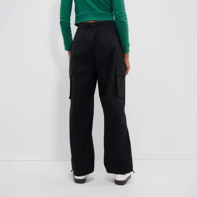 Жіночі Штани Ellesse Ristrellas Cargo Pant Чорний XS (7dSGX21168-011 XS) - 1 - Robinzon.ua
