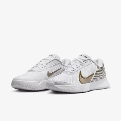 Жіночі Кросівки Nike ZOOM VAPOR PRO 2 HC Білий Золотий 41 (HF3631-100 41) - 3 - Robinzon.ua