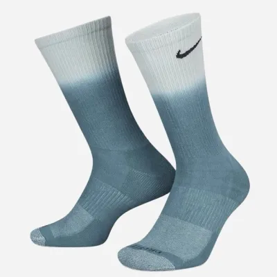 Чоловічі Шкарпетки Nike U NK EVERYDAY PLUS CUSH CREW Зелений, білий Уні 42-46 DH6096-909 42-46 Чоловічі Шкарпетки Nike U NK EVERYDAY PLUS CUSH CREW Зелений, білий Уні 42-46 DH6096-909 42-46 - Robinzon.ua
