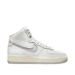 Жіночі Кросівки Nike Air Force 1 High Sculpt Білий 37.5 (7dDC3590-101 37.5) - Robinzon.ua