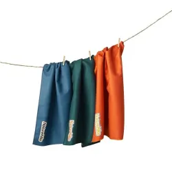 Рушник  Naturehike темно-зелений розмір 90 х 38 см CNK2300SS010 - Robinzon.ua