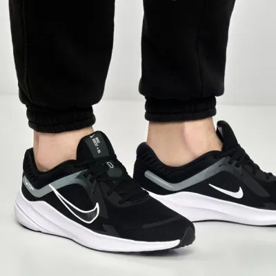 Чоловічі Кросівки Nike QUEST 5 Чорний 29 см 45 (DD0204-001) - 6 - Robinzon.ua