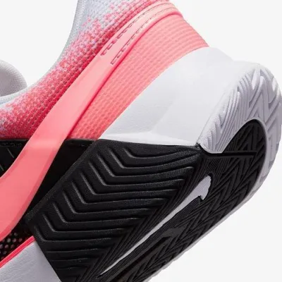 Чоловічі Кросівки Nike ZOOM GP CHALLENGE 1 HC Чорний Білий 42 (FB3147-102 42) - 1 - Robinzon.ua