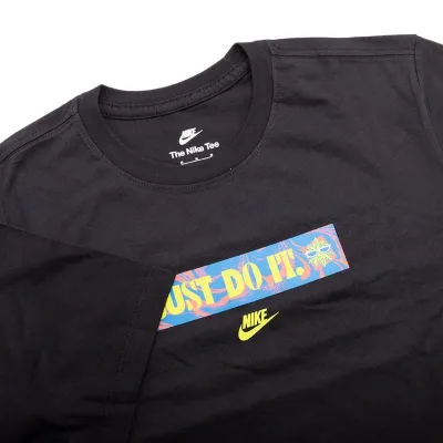 Мужская Футболка Nike U TEE SPRING BREAK JDI Черный L (7dFQ3745-010 L) - 2 - Robinzon.ua