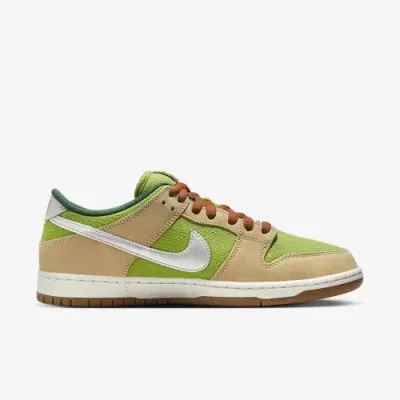 Чоловічі Кросівки NIKE SB DUNK LOW PRO WC Зелений 41 (7dFQ7585-200 41) - 1 - Robinzon.ua