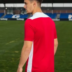 Футболка JOMA CHAMPION VI червоний L 101822.602 L - Robinzon.ua