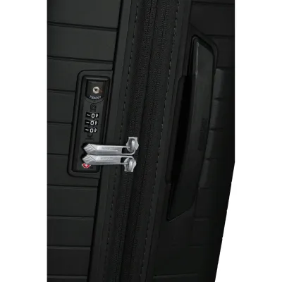 Валіза 68 см FASTFORWARD FLASH BLACK - 4 - Robinzon.ua