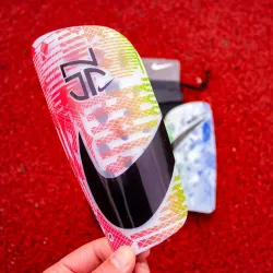 Футбольні щитки Nike Mercurial Lite - Robinzon.ua