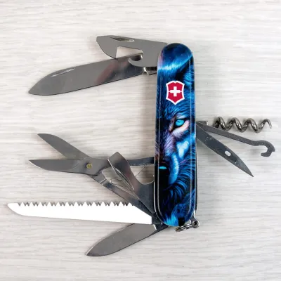 Складаний ніж Victorinox HUNTSMAN ANIMAL Вовк 1.3713.3.F1040pw - 7 - Robinzon.ua