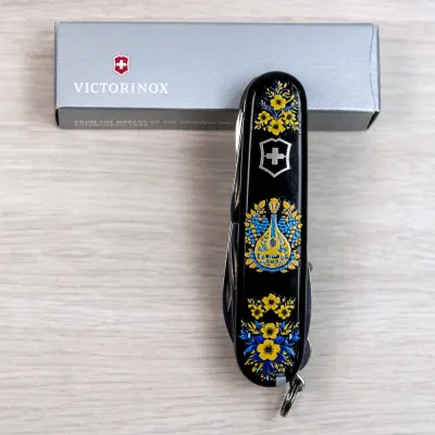 Складаний ніж Victorinox HUNTSMAN UKRAINE Українські мотиви 1.3713.3.T1370u - 6 - Robinzon.ua