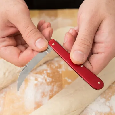 Складной нож Victorinox BAKER'S KNIFE 0.7830.11 - 2 - Robinzon.ua