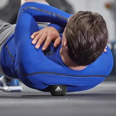 Масажний м'яч Adidas Massage Ball чорний Уні 8,3 x 8,3 x 8,3 см ADTB-11607 - 2 - Robinzon.ua