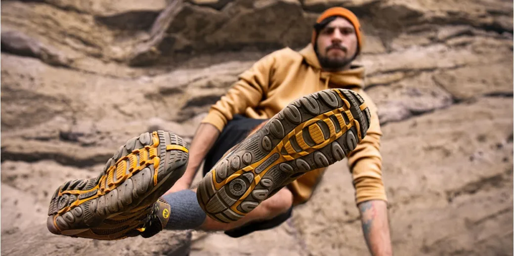 Водонепроницаемая обувь для походов: стоит ли переплачивать? Водонепроницаемая обувь для походов: стоит ли переплачивать? - Robinzon.ua