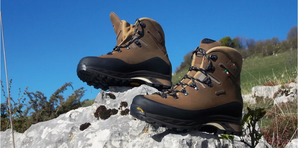 Трекінгове взуття: Як правильно вибрати туристичне взуття в похід? - Robinzon.ua