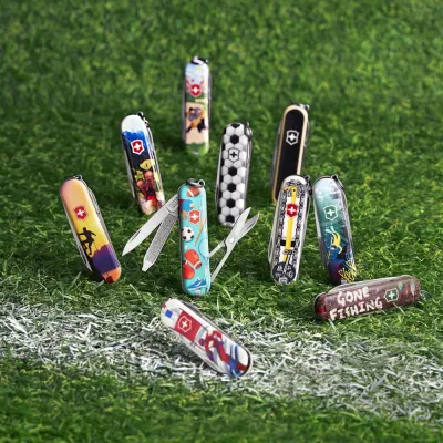 Складной нож Victorinox Classic LE Vx06223.L2009 - 3 - Robinzon.ua