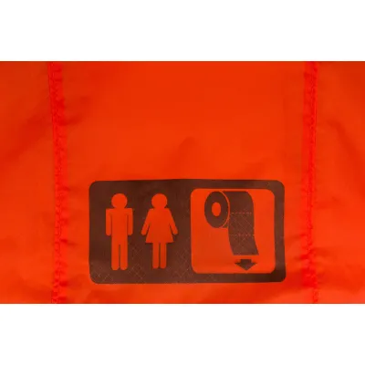 Гермочехол для туалетной бумаги Outhause Toilet Roll Holder Orange, 25.4 х 10 х 17.8 см от Sea to Summit (STS AOH) - 4 - Robinzon.ua
