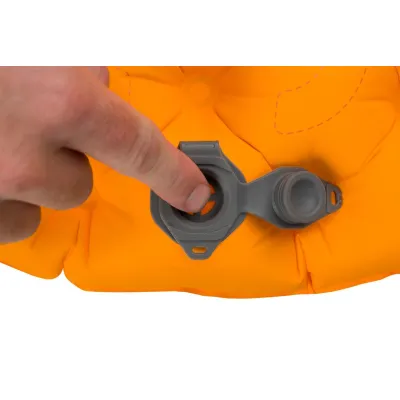 Надувний килимок Sea to Summit UltraLight Insulated Mat 2020, 183х55х5см, Orange (STS AMULINS_R) - 7 - Robinzon.ua