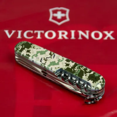 Складаний ніж Victorinox CLIMBER ARMY Vx13703.3_W3940p - 3 - Robinzon.ua