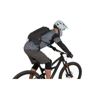 Рюкзак-гідратор Thule Rail 8L (Obsidian) (TH 3203795) - 7 - Robinzon.ua