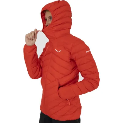 Міський жіночий легкий пуховик Salewa W Brenta JKT, Red Flame, 40/34 (27884/1500 40/34) - 4 - Robinzon.ua