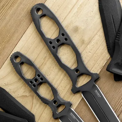 Нож SOG Pentagon FX, Flat Dark Earth (SOG 17-61-02-57) - 3 - Robinzon.ua