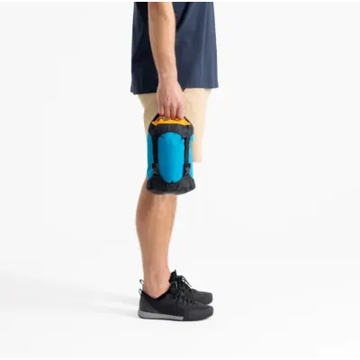 Компрессионный мешок Sea to Summit Evac Compression Dry Bag 13 L, Turkish Tile (STS ASG011031-051605) - 4 - Robinzon.ua