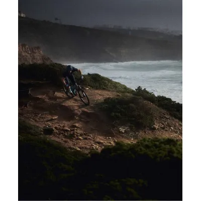 Шлем велосипедный POC Axion SPIN,Matt Black, XS/S (PC 107321023XSS1) - 5 Шлем велосипедный POC Axion SPIN,Matt Black, XS/S (PC 107321023XSS1) - 5 - Robinzon.ua