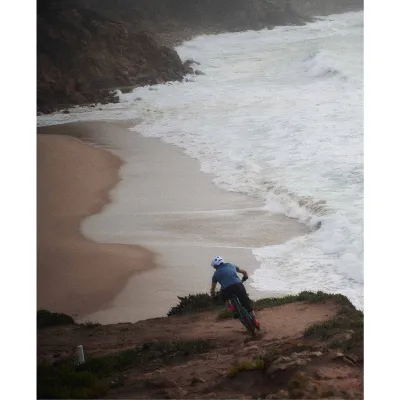 Шолом велосипедний POC Axion SPIN, Matt White, XL / XXL (PC 107321022XLX1) - 5 Шолом велосипедний POC Axion SPIN, Matt White, XL / XXL (PC 107321022XLX1) - 5 - Robinzon.ua