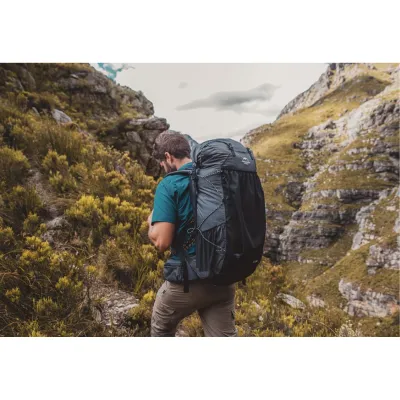 Рюкзак туристичний Naturehike 40 + 5 л чорній NH20BB113 - 4 - Robinzon.ua