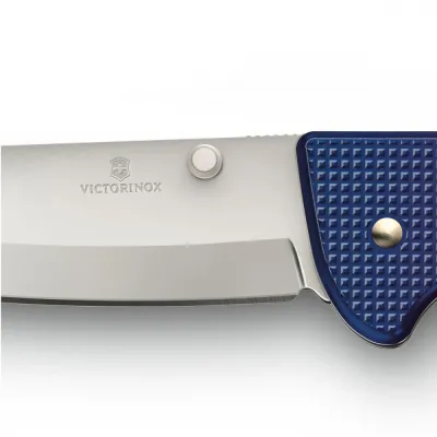 Складной нож Victorinox Evoke Vx09415.D221 - 2 - Robinzon.ua
