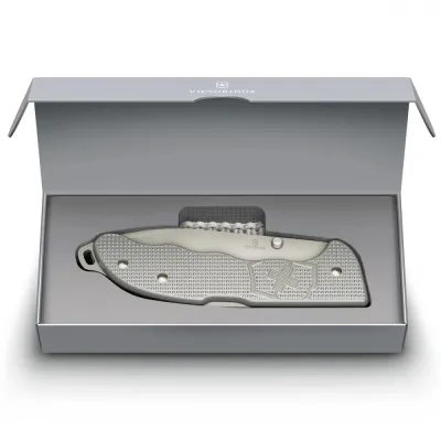 Складной нож Victorinox Evoke Vx09415.D26 - 4 - Robinzon.ua