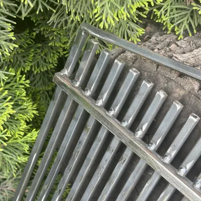 Універсальна сталева решітка-гриль Mzavod з ручками 520х320мм - 3 Універсальна сталева решітка-гриль Mzavod з ручками 520х320мм - 3 - Robinzon.ua