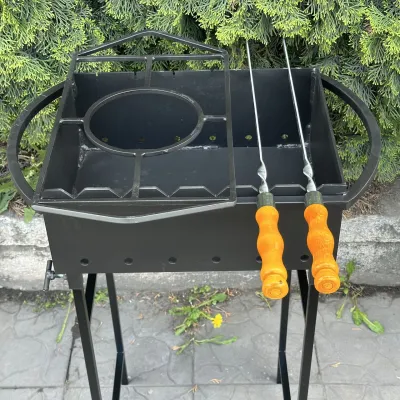 Мангал Mzavod Гектор на 6 шампуров 3мм на ножках - 4 Мангал Mzavod Гектор на 6 шампуров 3мм на ножках - 4 - Robinzon.ua