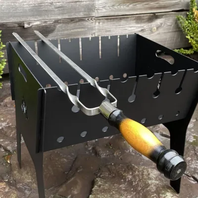 Подвійний шампур Mzavod з дерев'яною ручкою 630х12х3мм двокольоровий - 1 Подвійний шампур Mzavod з дерев'яною ручкою 630х12х3мм двокольоровий - 1 - Robinzon.ua