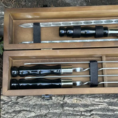 Подарунковий набір Mzavod ШашлиКейс темний - 2 Подарунковий набір Mzavod ШашлиКейс темний - 2 - Robinzon.ua