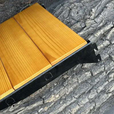 Боковая полка Mzavod для мангала Прометей на 9-12 шампуров светлое дерево - 2 Боковая полка Mzavod для мангала Прометей на 9-12 шампуров светлое дерево - 2 - Robinzon.ua