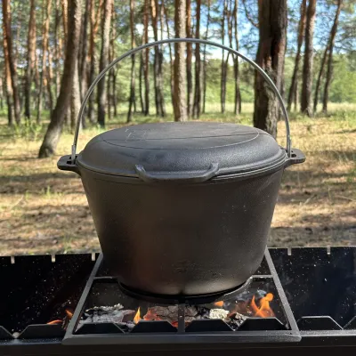 Казан туристичний КТ-08КС чавунний з кришкою-сковородою 8л - 5 Казан туристичний КТ-08КС чавунний з кришкою-сковородою 8л - 5 - Robinzon.ua