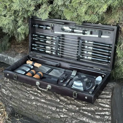 Подарунковий набір Mzavod Пікнік кейс-столик чорний - 1 Подарунковий набір Mzavod Пікнік кейс-столик чорний - 1 - Robinzon.ua