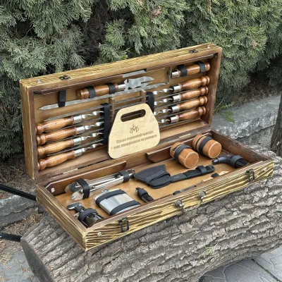 Подарунковий набір Mzavod Отаман кейс-столик світла текстура - 1 Подарунковий набір Mzavod Отаман кейс-столик світла текстура - 1 - Robinzon.ua