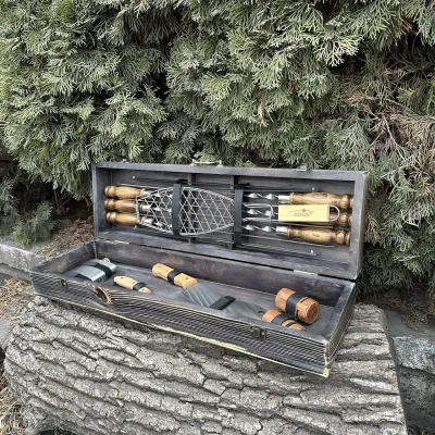 Подарунковий набір Mzavod Майстер BBQ темна текстура - 2 Подарунковий набір Mzavod Майстер BBQ темна текстура - 2 - Robinzon.ua