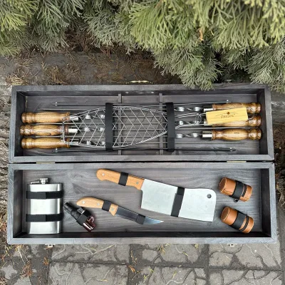 Подарунковий набір Mzavod Майстер BBQ темна текстура - 3 Подарунковий набір Mzavod Майстер BBQ темна текстура - 3 - Robinzon.ua