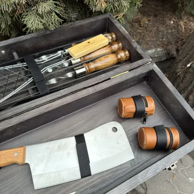 Подарунковий набір Mzavod Майстер BBQ темна текстура - 5 Подарунковий набір Mzavod Майстер BBQ темна текстура - 5 - Robinzon.ua