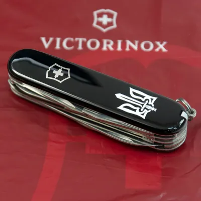 Складной нож Victorinox Huntsman Vx13713.3_T0300u - 2 Складной нож Victorinox Huntsman Vx13713.3_T0300u - 2 - Robinzon.ua