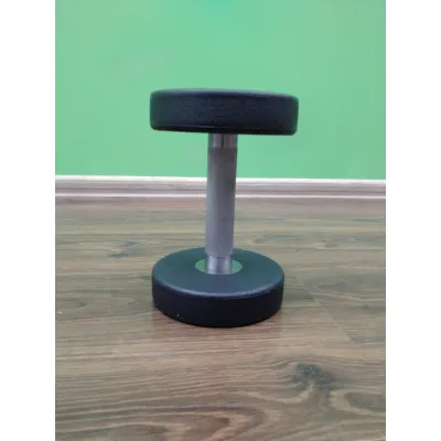 Гантель 7.5 кг цільна поліуретанова TECHNOGYM - 5 Гантель 7.5 кг цільна поліуретанова TECHNOGYM - 5 - Robinzon.ua