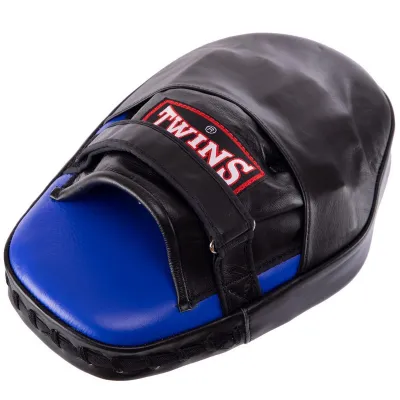 Лапа Пряма для боксу та єдиноборств TWINS PML-5-L ліва розмір 29x18x6 см синій-чорний - 4 Лапа Пряма для боксу та єдиноборств TWINS PML-5-L ліва розмір 29x18x6 см синій-чорний - 4 - Robinzon.ua