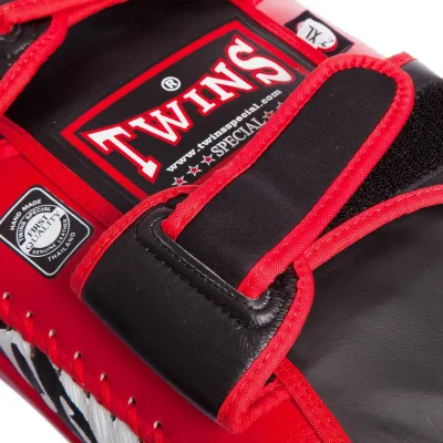 Пади для тайського боксу Тай-педи TWINS FKPL10-43-L розмір 37х20х10 см червоний - 4 - Robinzon.ua