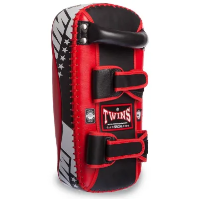 Пади для тайського боксу Тай-педи TWINS FKPL2-43-M розмір 37х19х9 см червоний - 1 - Robinzon.ua