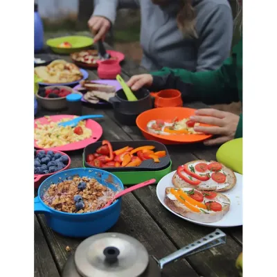 Набір посуду Wildo Camp-A-Box Basic, Olive Green (7330883302643) - 4 - Robinzon.ua