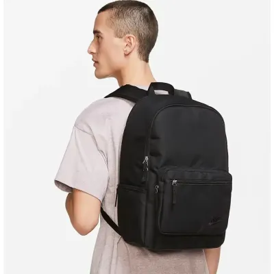 Рюкзак Nike NK HERITAGE EUGENE BKPK Черный One size (DB3300-010) - 5 - Robinzon.ua