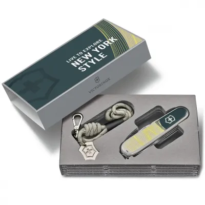 Складаний ніж Victorinox COMPANION New York Style  13909 - 3 - Robinzon.ua